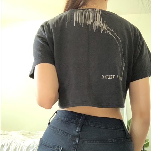 CROPPED GRAPHIC TEE - Picture 4 of 4